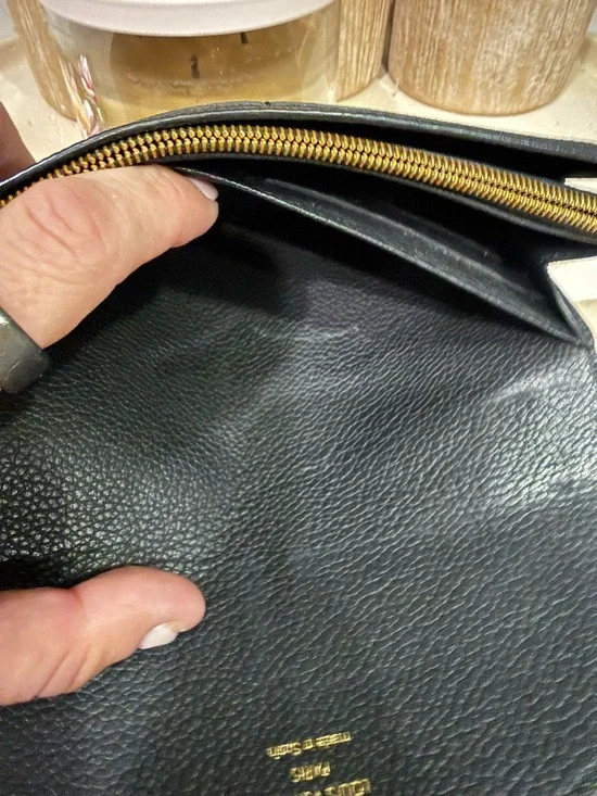 Louis Vuitton Sarah Wallet in Bicolor Monogram Empreinte leather - Picture 9 of 10